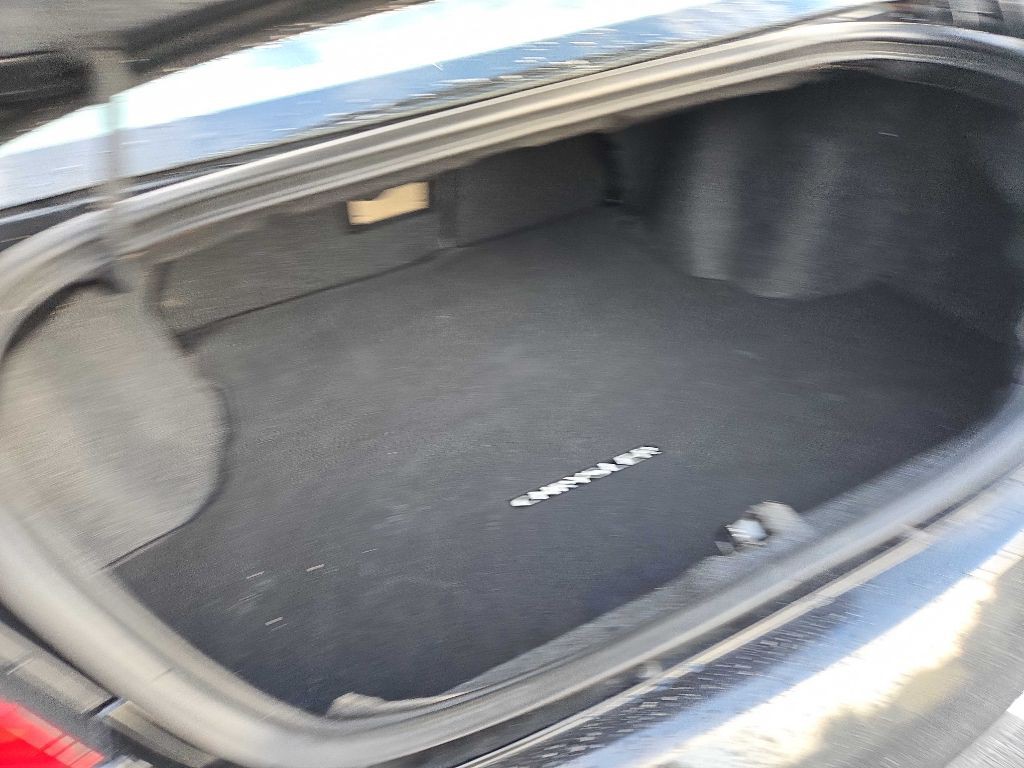 2013 Chrysler 200 Image 20