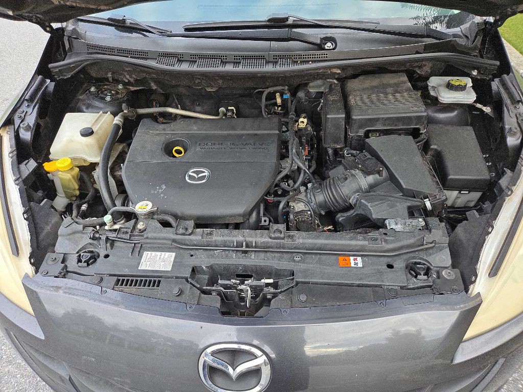2013 Mazda Mazda5 Image 24