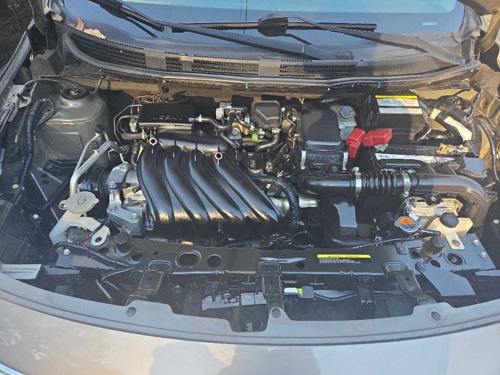 2015 Nissan Versa Image 29