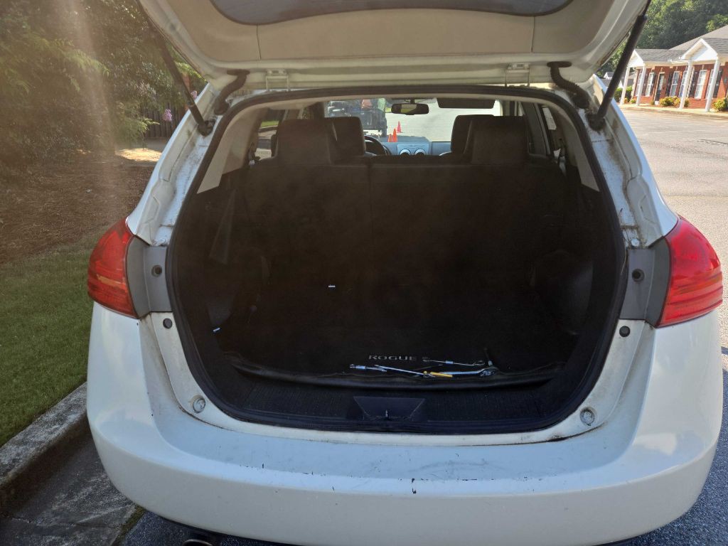 2011 Nissan Rogue Image 16