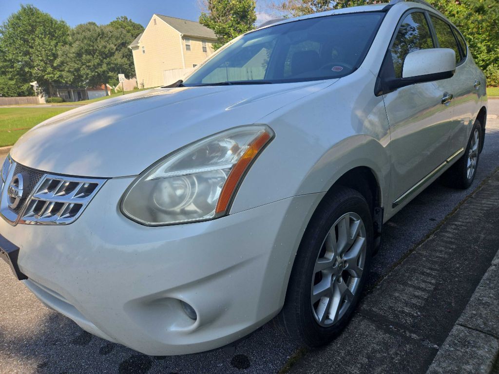 2011 Nissan Rogue Image 2