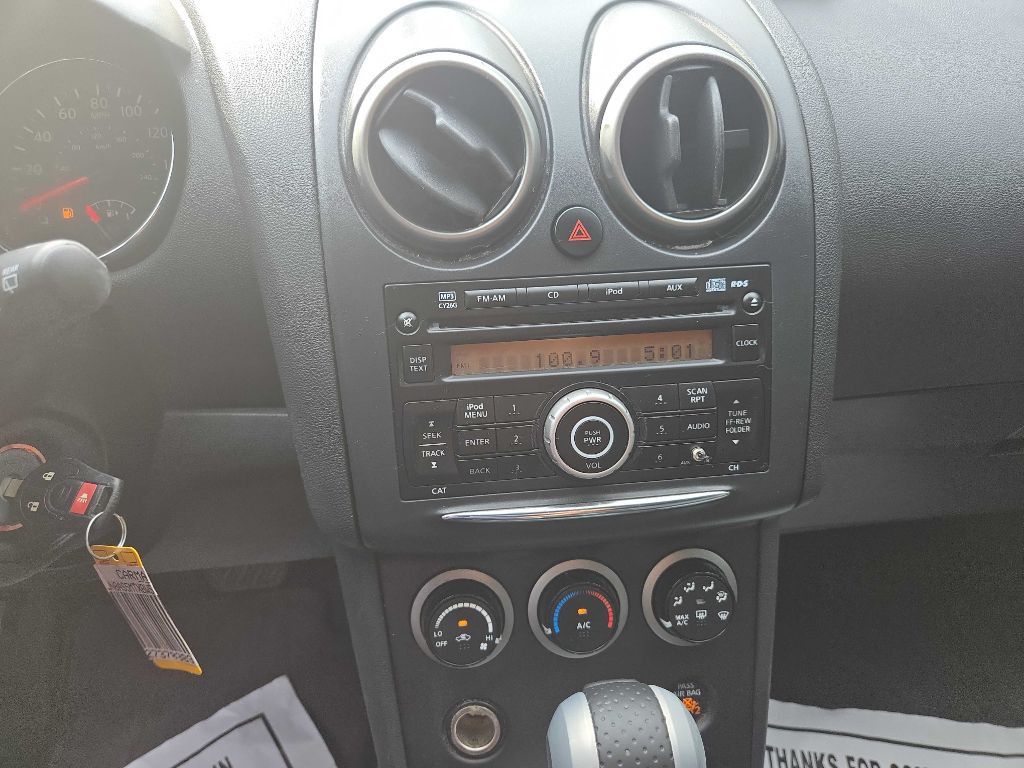 2011 Nissan Rogue Image 20