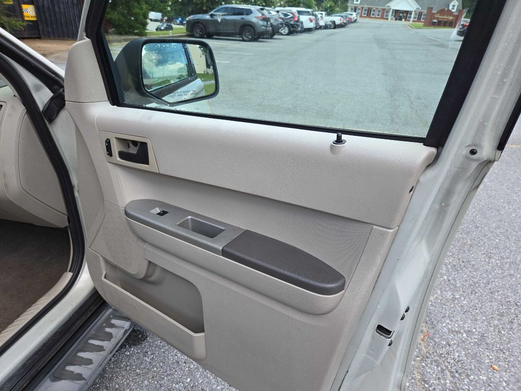 2008 Ford Escape Image 6