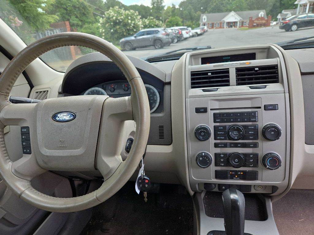 2008 Ford Escape Image 8