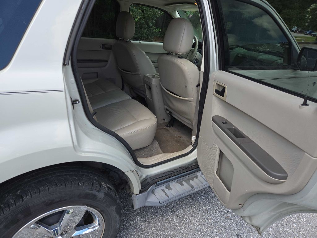2008 Ford Escape Image 11