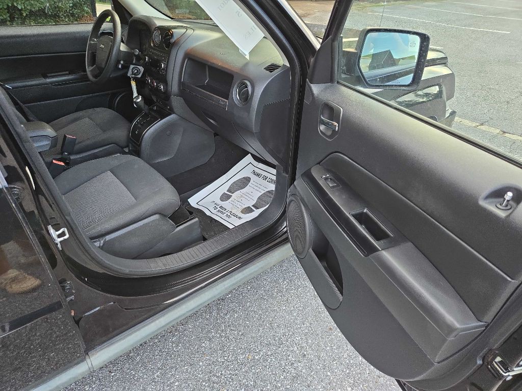 2010 Jeep Patriot Image 6