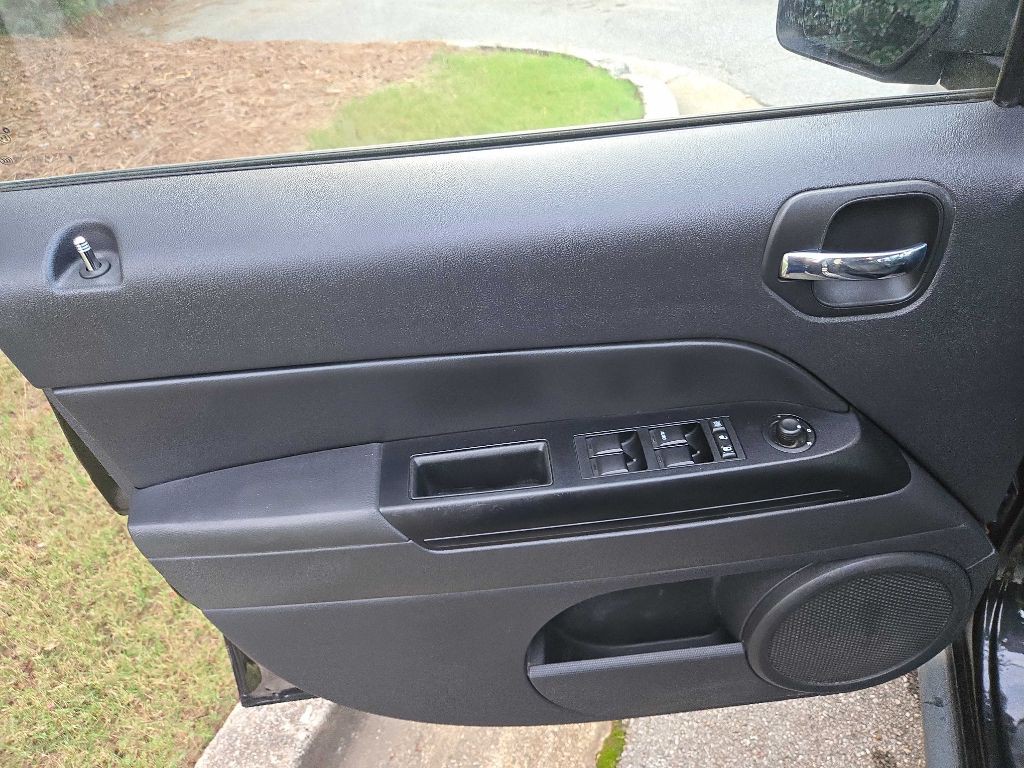 2010 Jeep Patriot Image 20