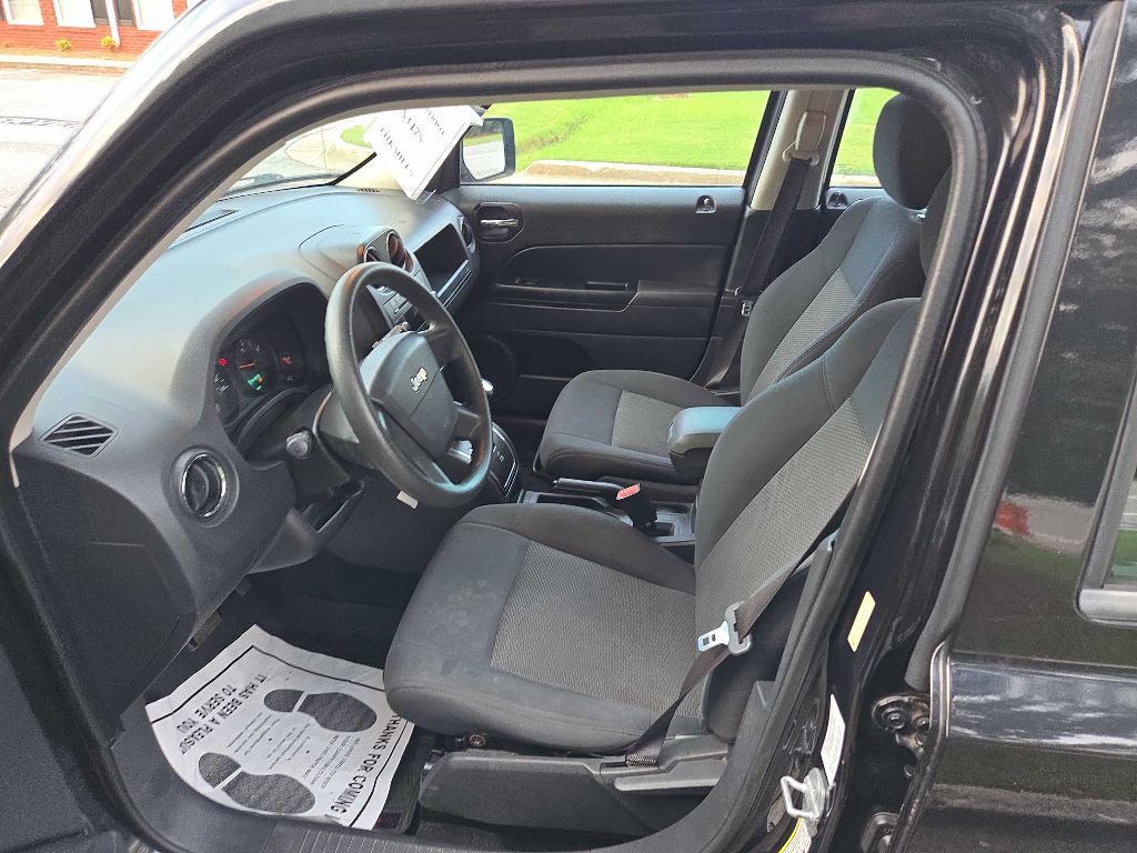 2010 Jeep Patriot Image 21