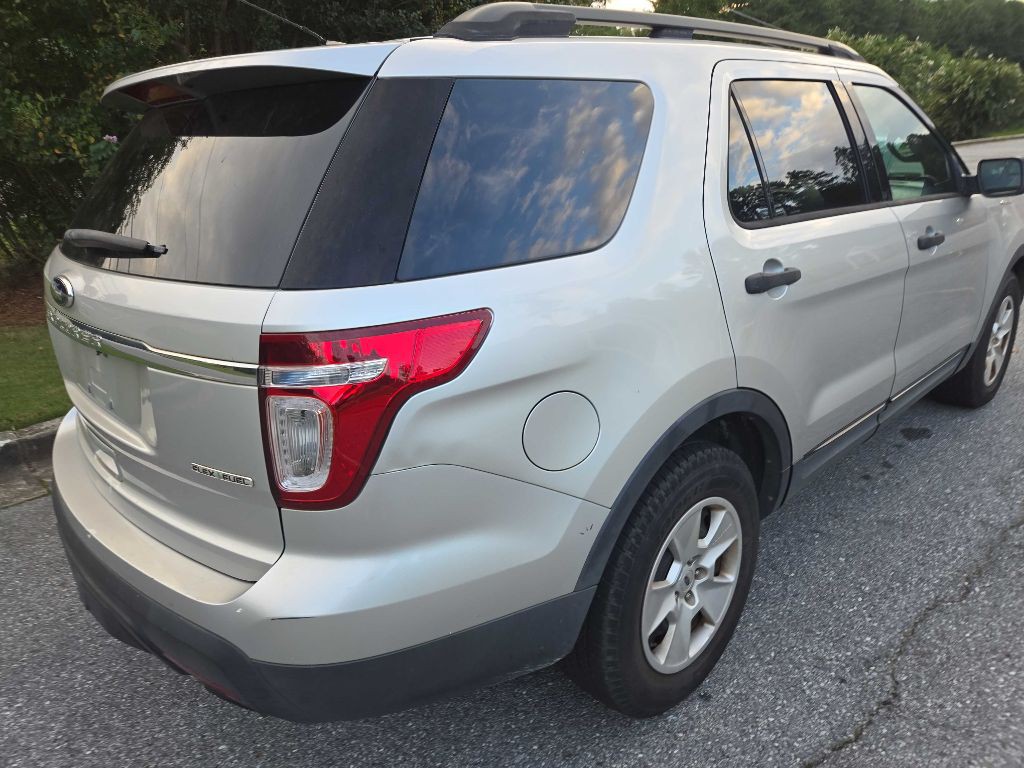 2013 Ford Explorer Image 10