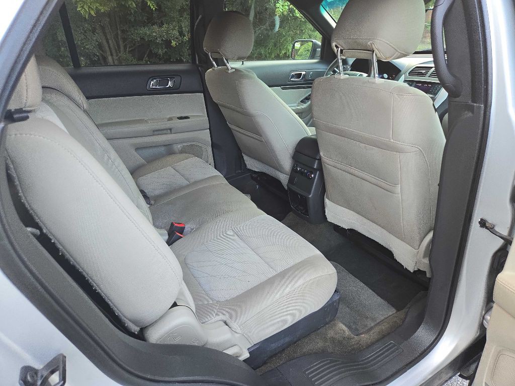 2013 Ford Explorer Image 22