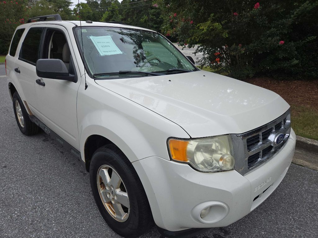 2011 Ford Escape Image 3