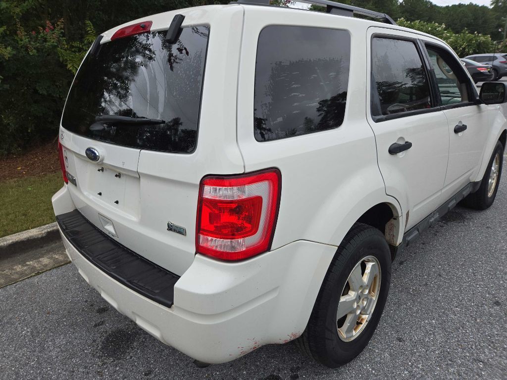 2011 Ford Escape Image 12