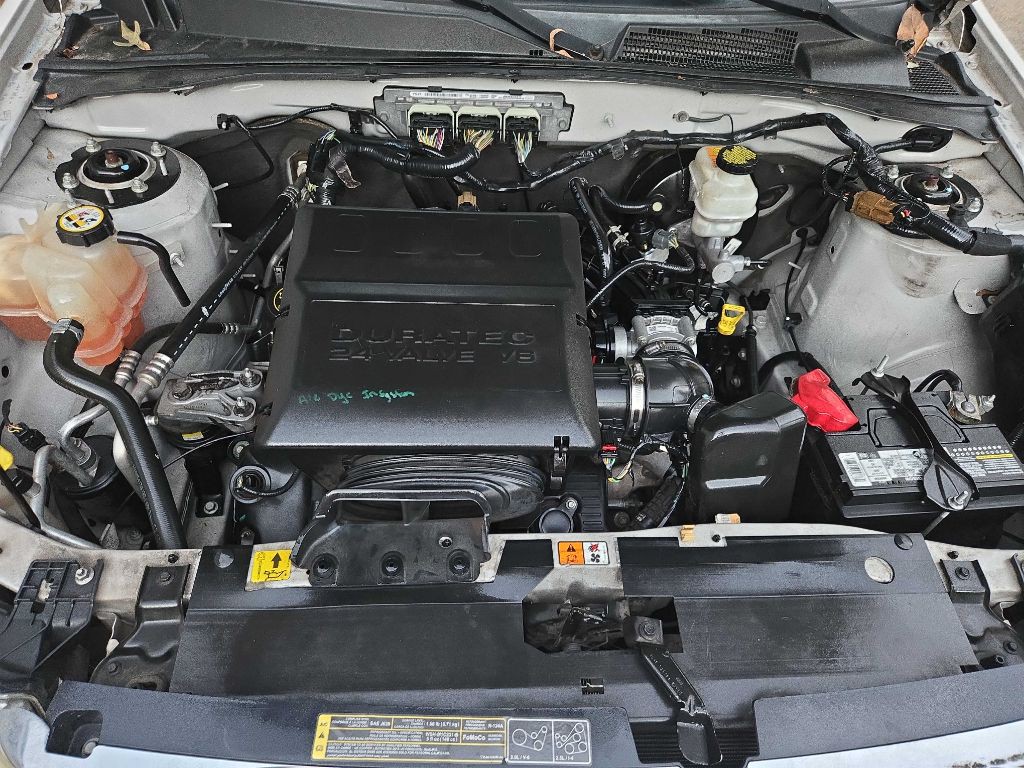 2011 Ford Escape Image 6