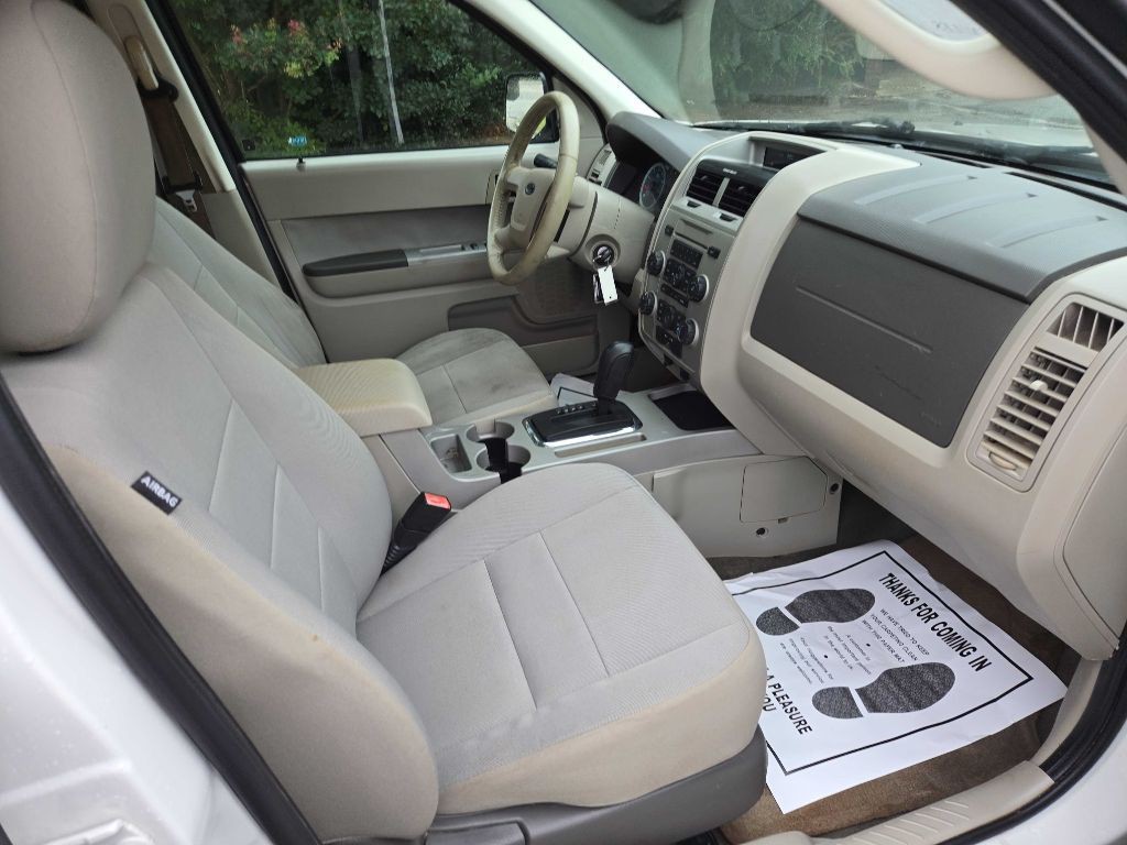 2011 Ford Escape Image 7