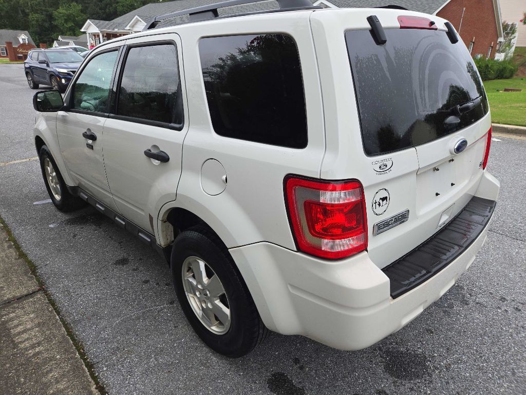 2011 Ford Escape Image 17