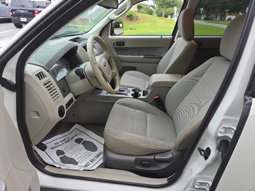2011 Ford Escape Image 19