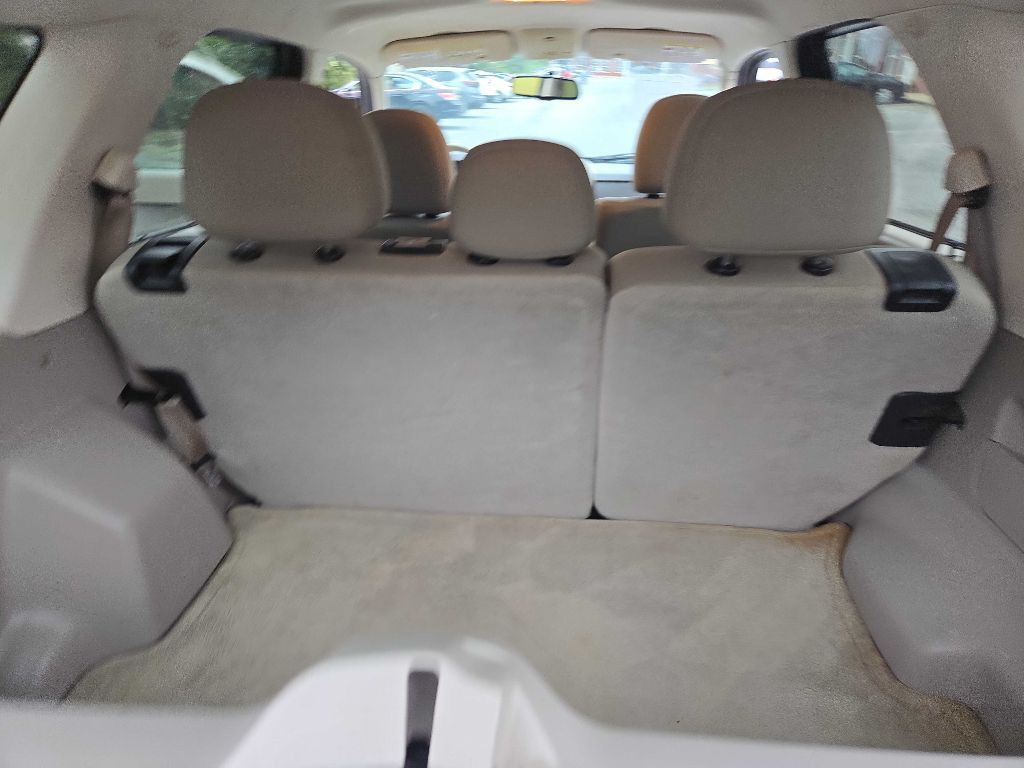 2011 Ford Escape Image 25