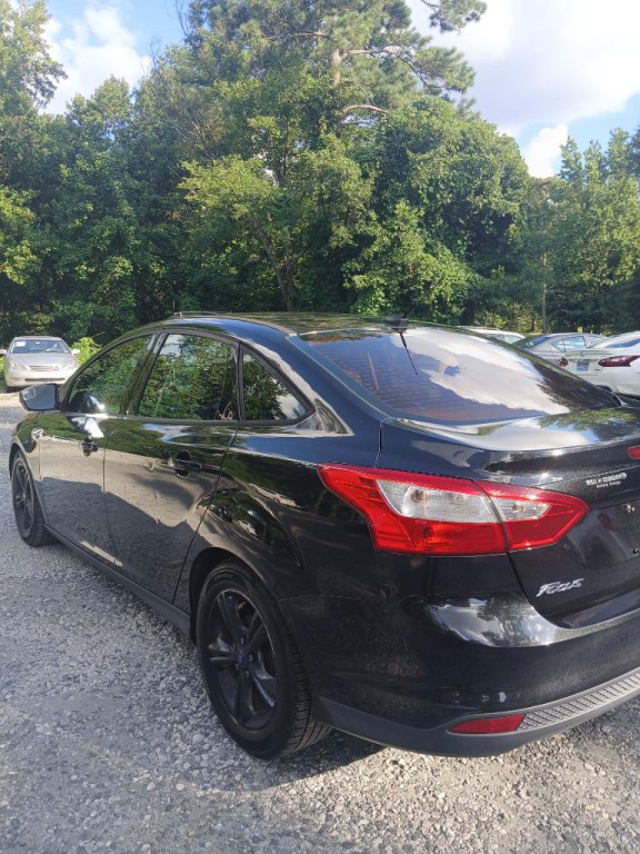 2014 Ford Focus Image 8
