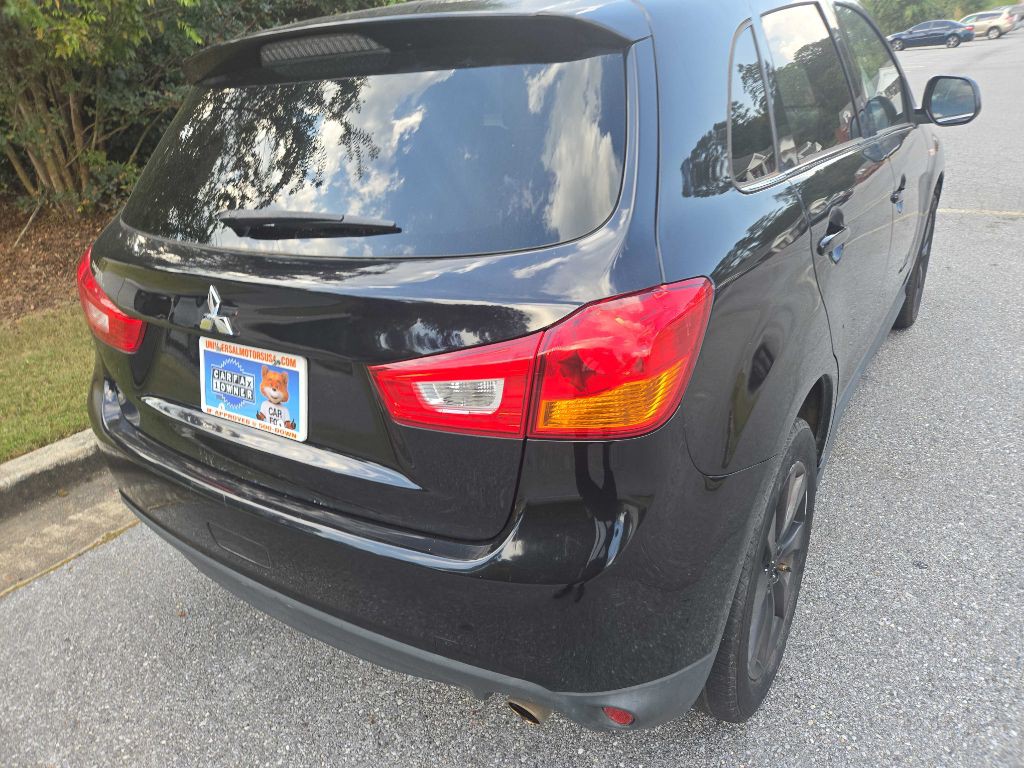 2013 Mitsubishi Outlander Image 15