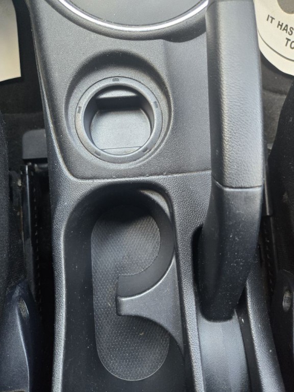 2013 Mitsubishi Outlander Image 29