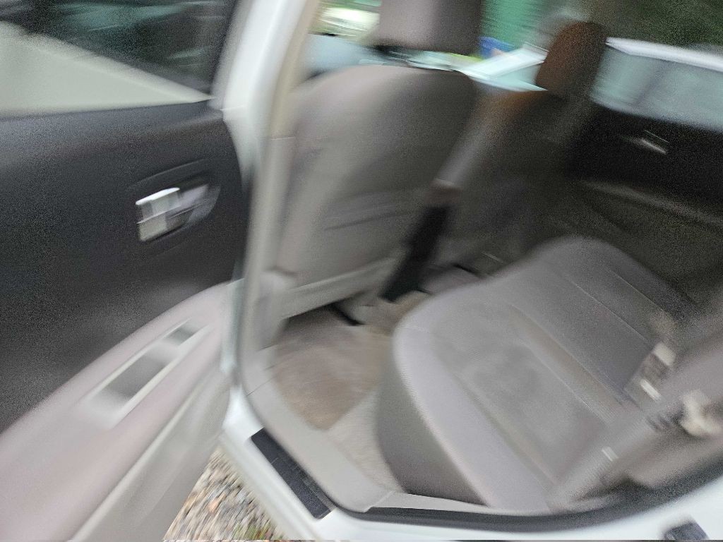 2013 Nissan Rogue Image 19