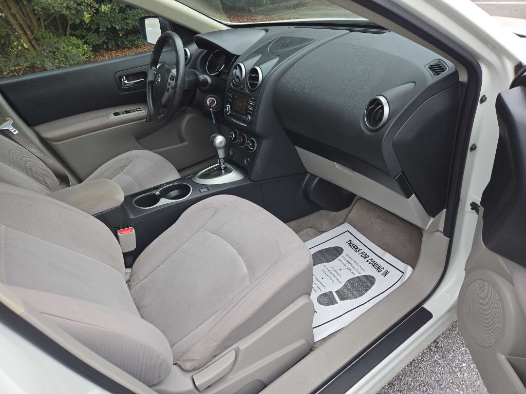 2013 Nissan Rogue Image 7