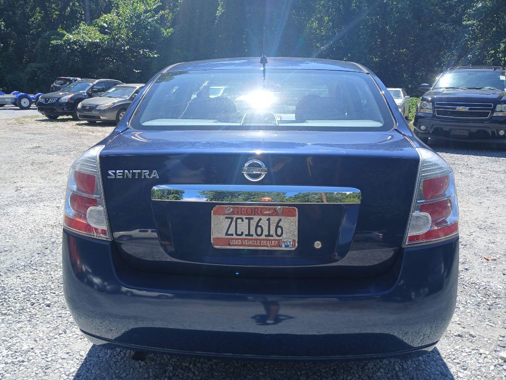 2010 Nissan Sentra Image 2