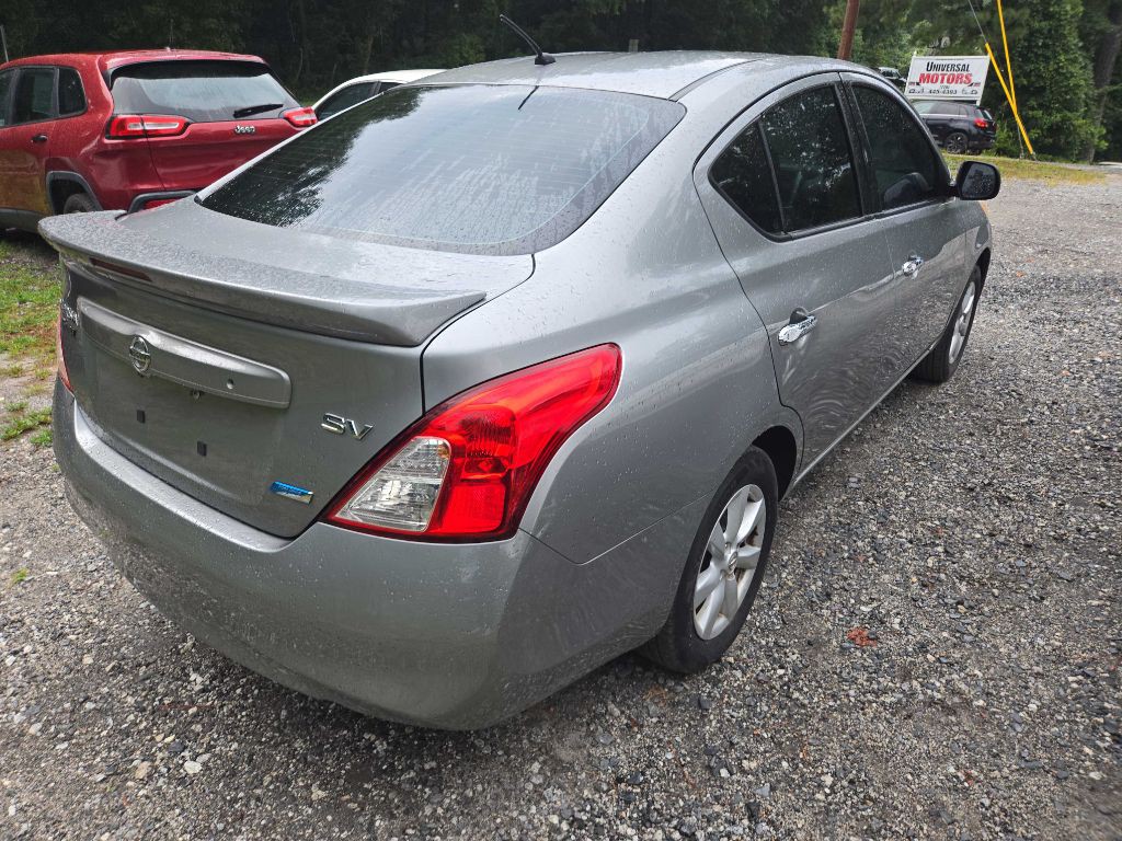 2014 Nissan Versa Image 6
