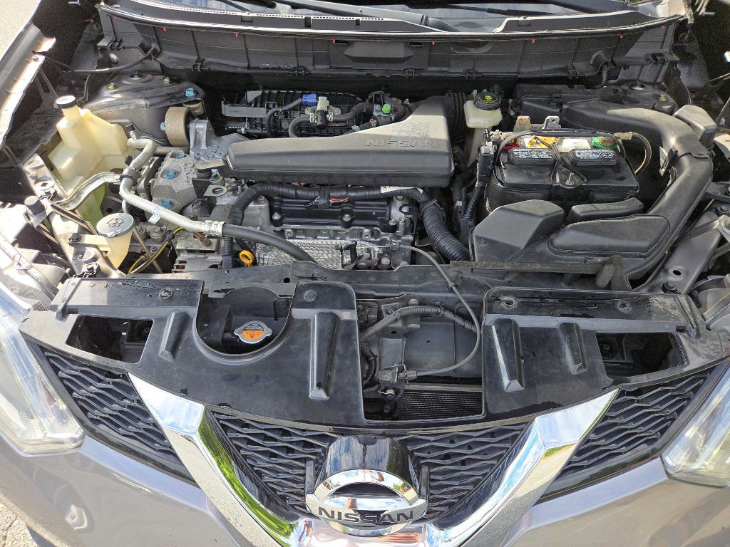 2015 Nissan Rogue Image 28