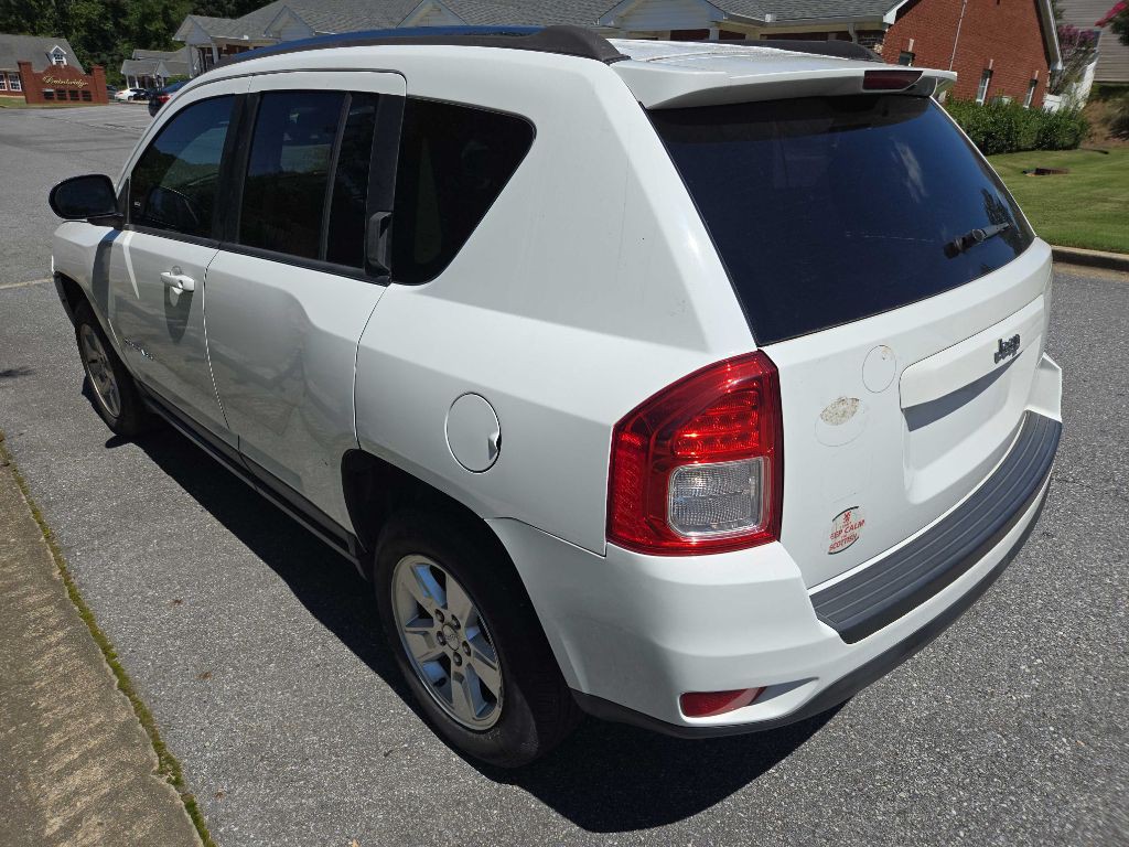 2013 Jeep Compass Image 17