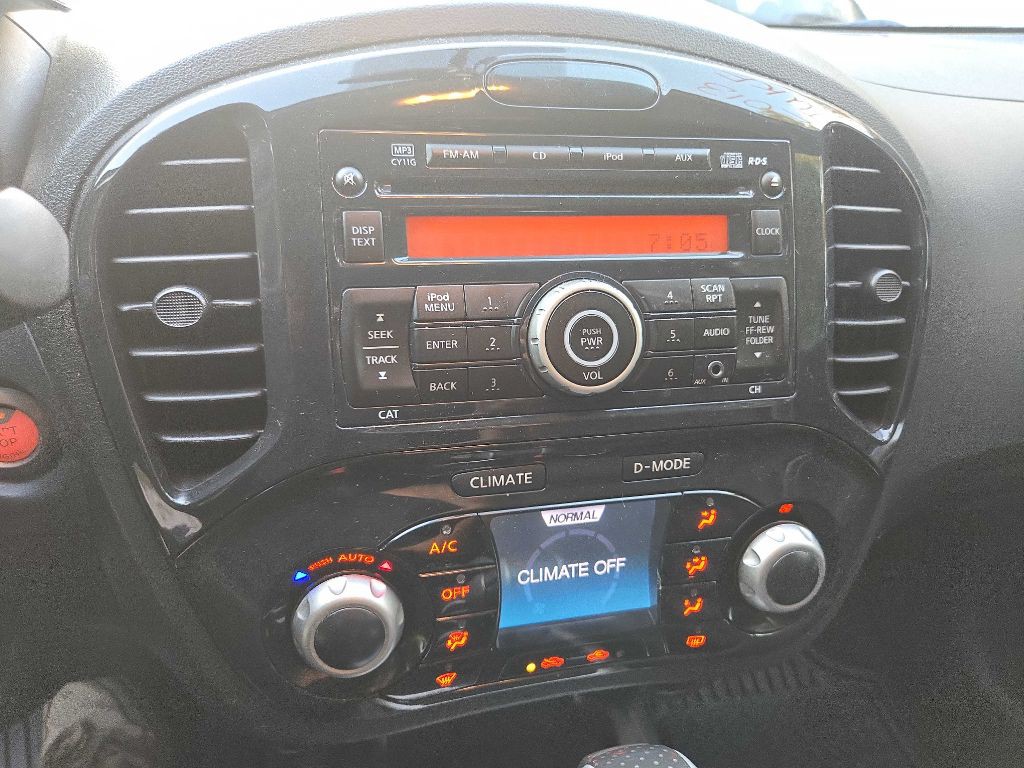 2013 Nissan Juke Image 14