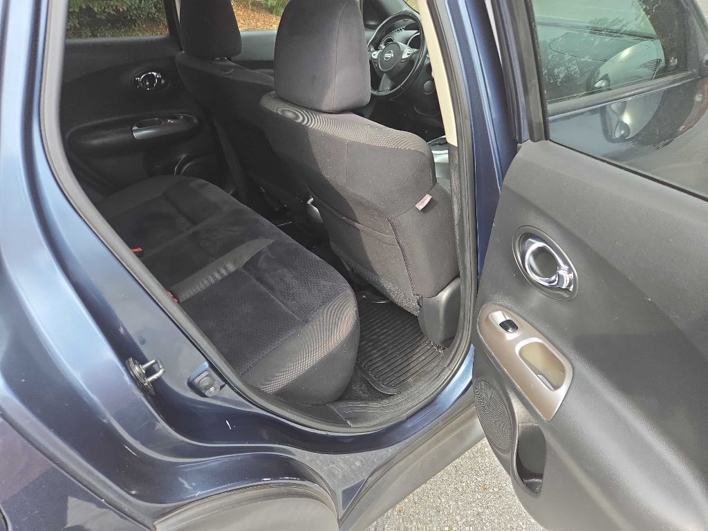 2013 Nissan Juke Image 12