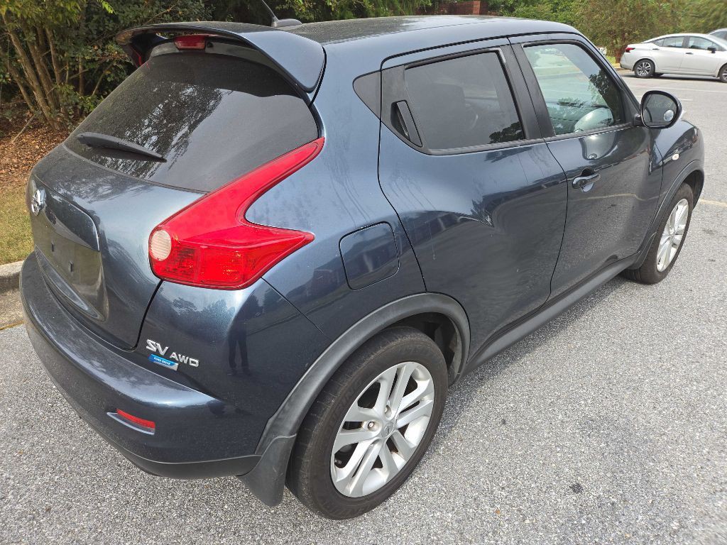 2013 Nissan Juke Image 16
