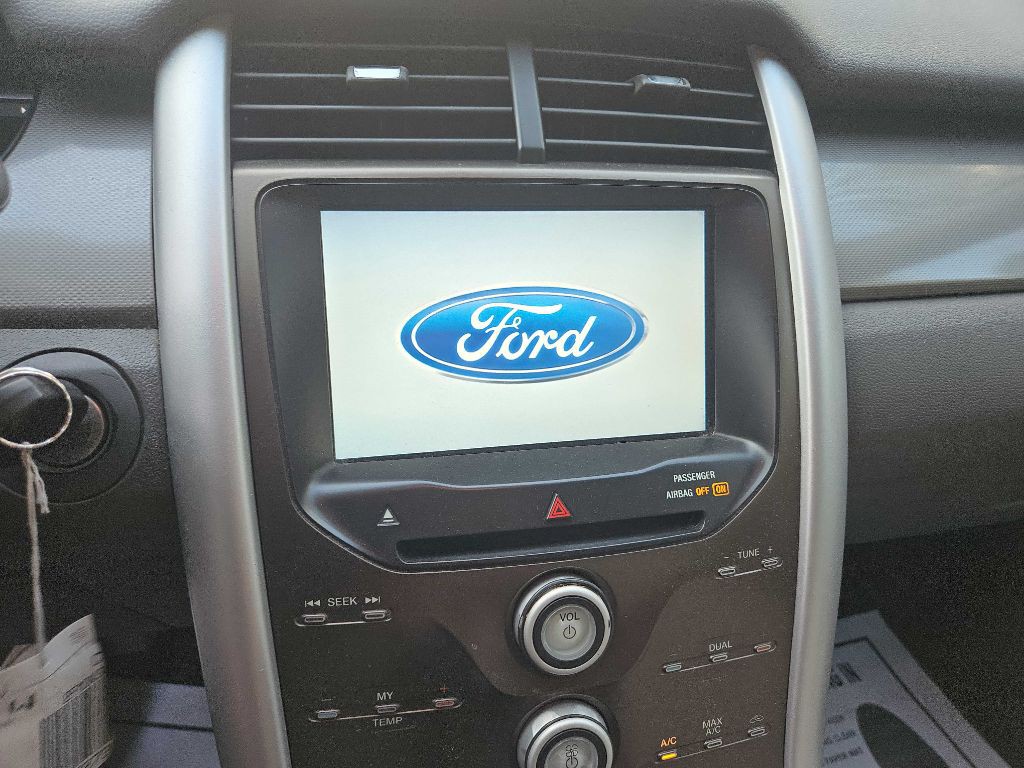 2013 Ford Edge Image 13