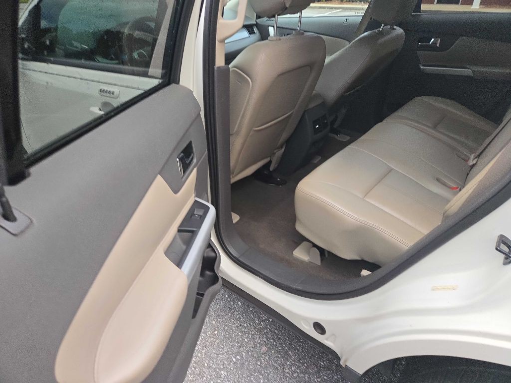 2013 Ford Edge Image 23