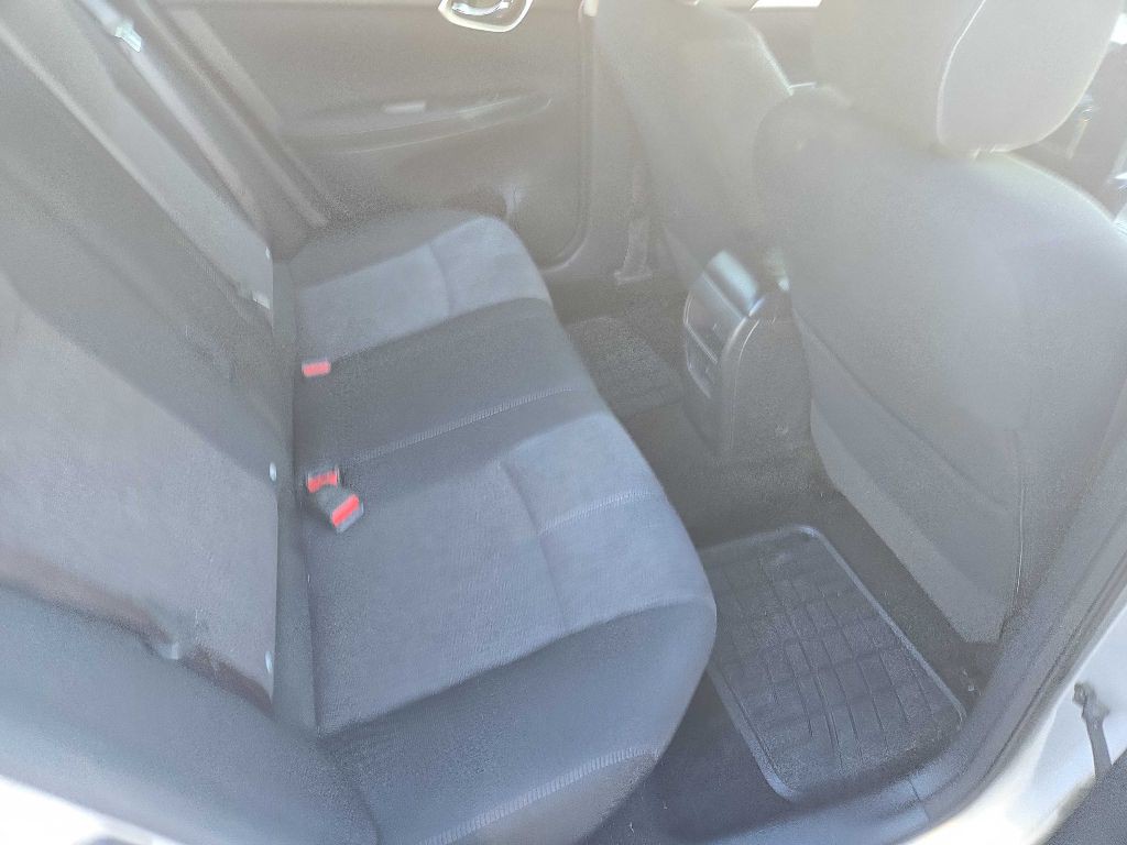 2014 Nissan Sentra Image 11