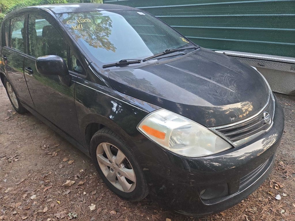 2012 Nissan Versa Image 32