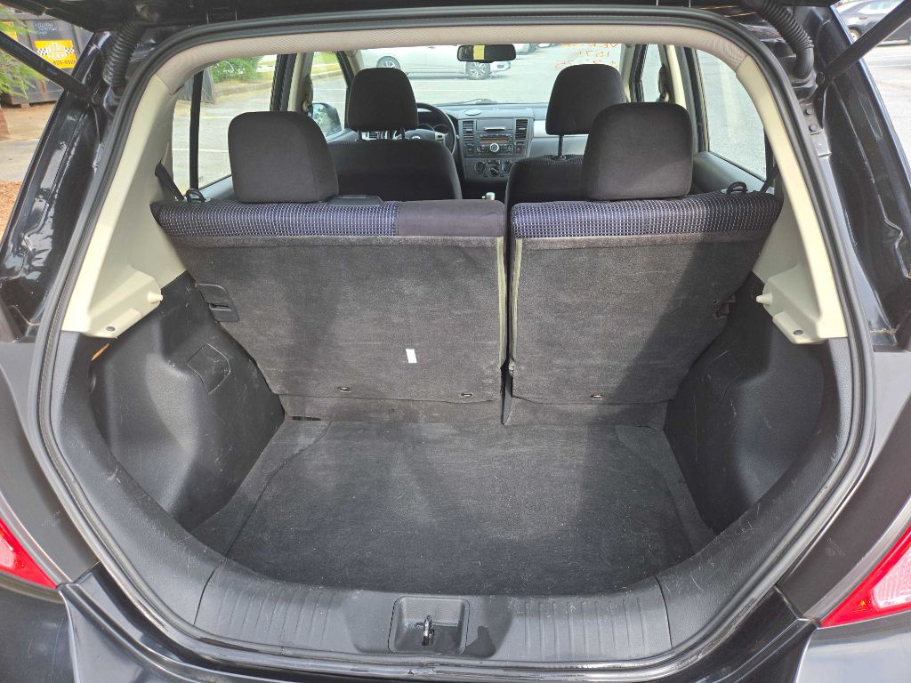 2012 Nissan Versa Image 14