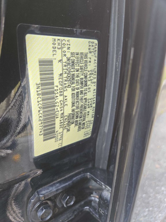 2012 Nissan Versa Image 19