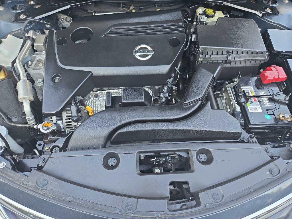 2015 Nissan Altima Image 41