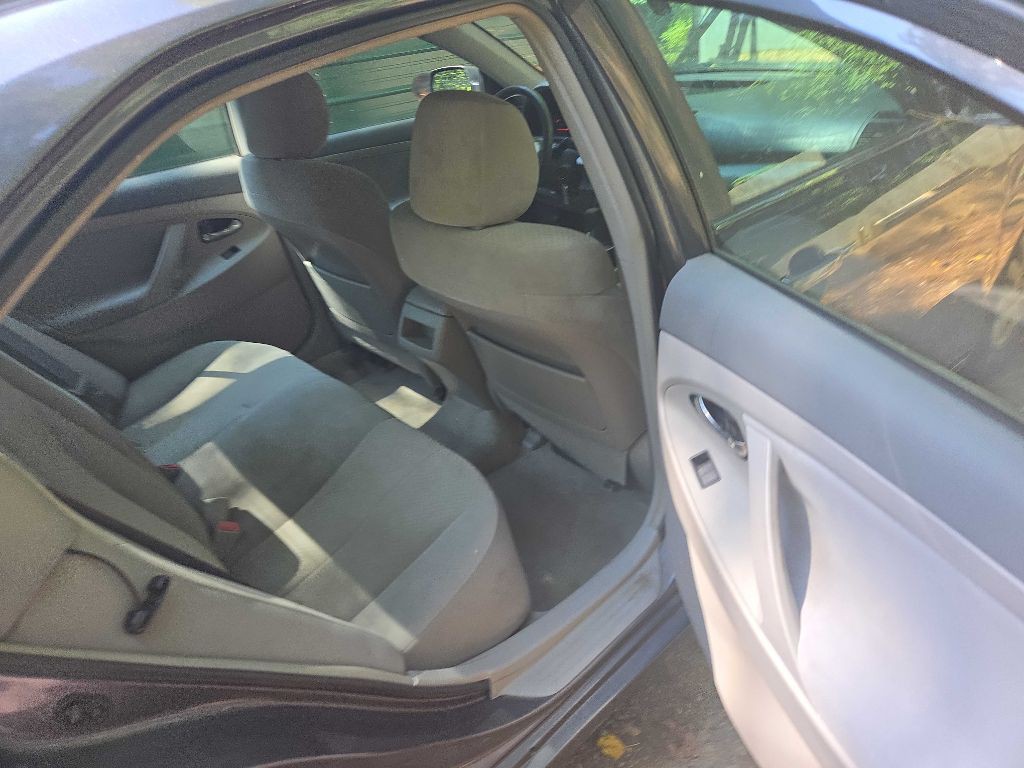2009 Toyota Camry Image 5