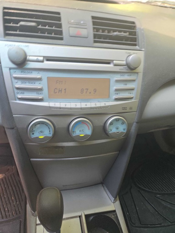 2009 Toyota Camry Image 11