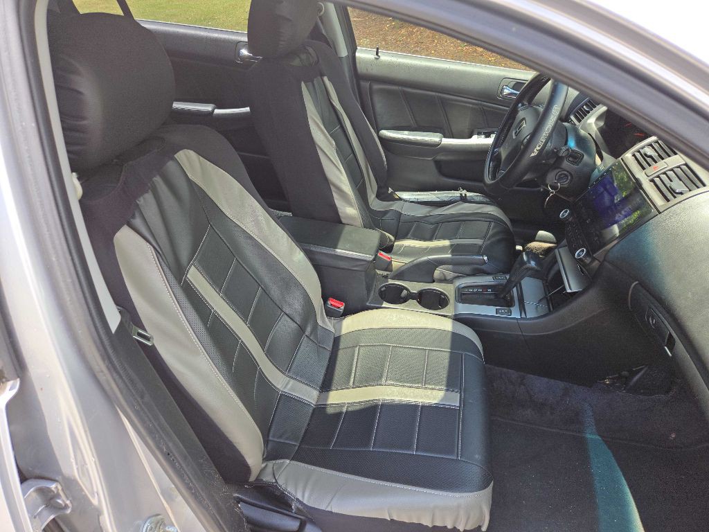 2003 Honda Accord Image 8