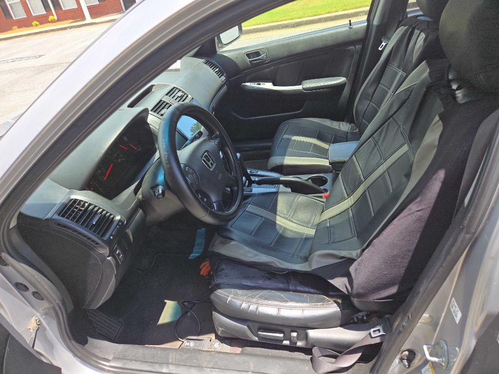2003 Honda Accord Image 22