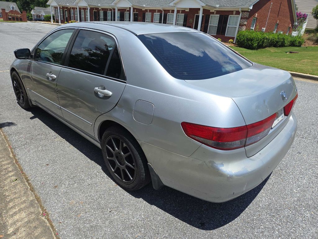 2003 Honda Accord Image 32