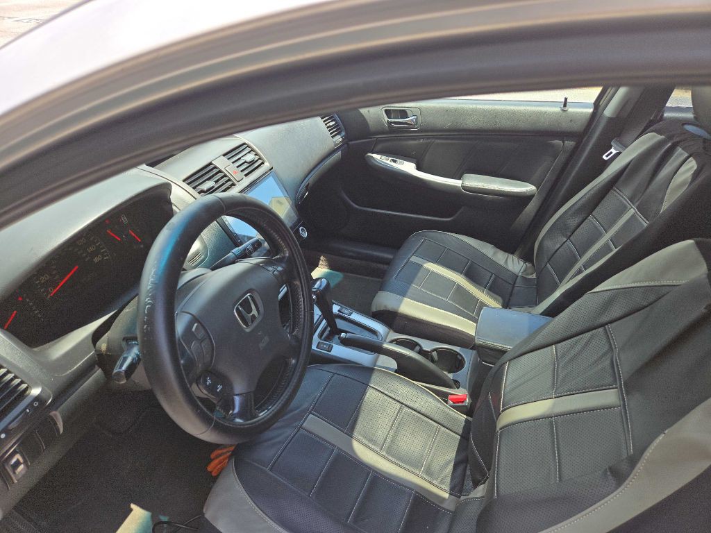 2003 Honda Accord Image 36