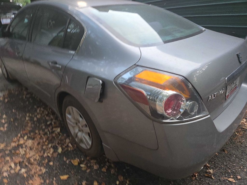 2009 Nissan Altima Image 3