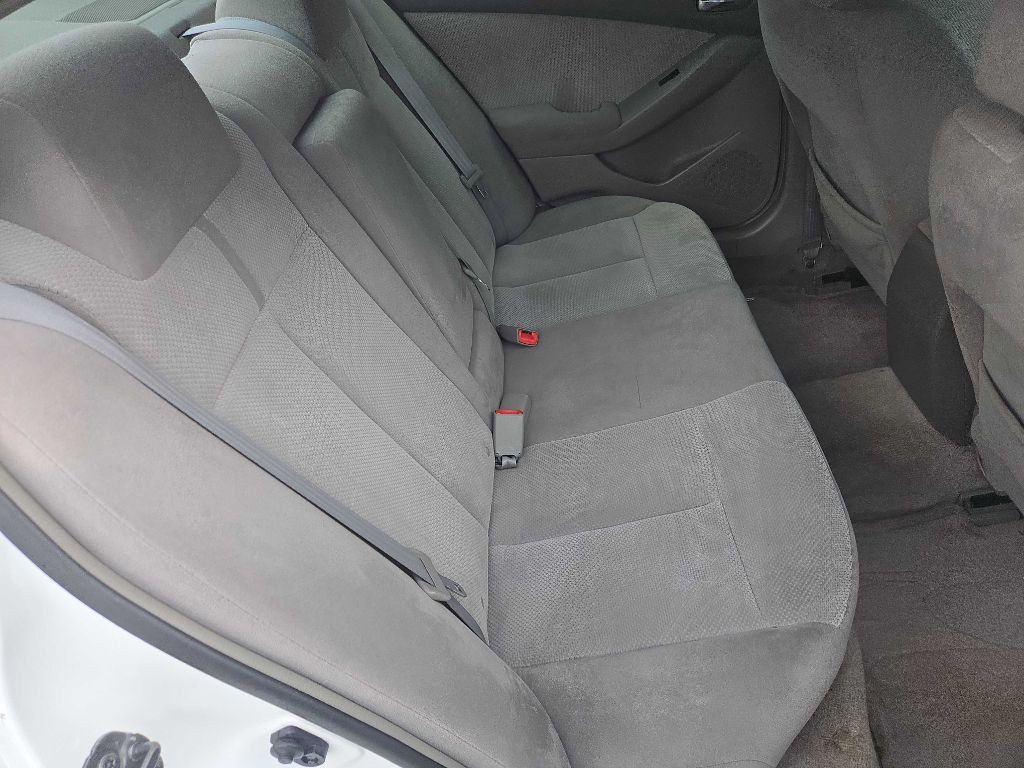 2007 Nissan Altima Image 11