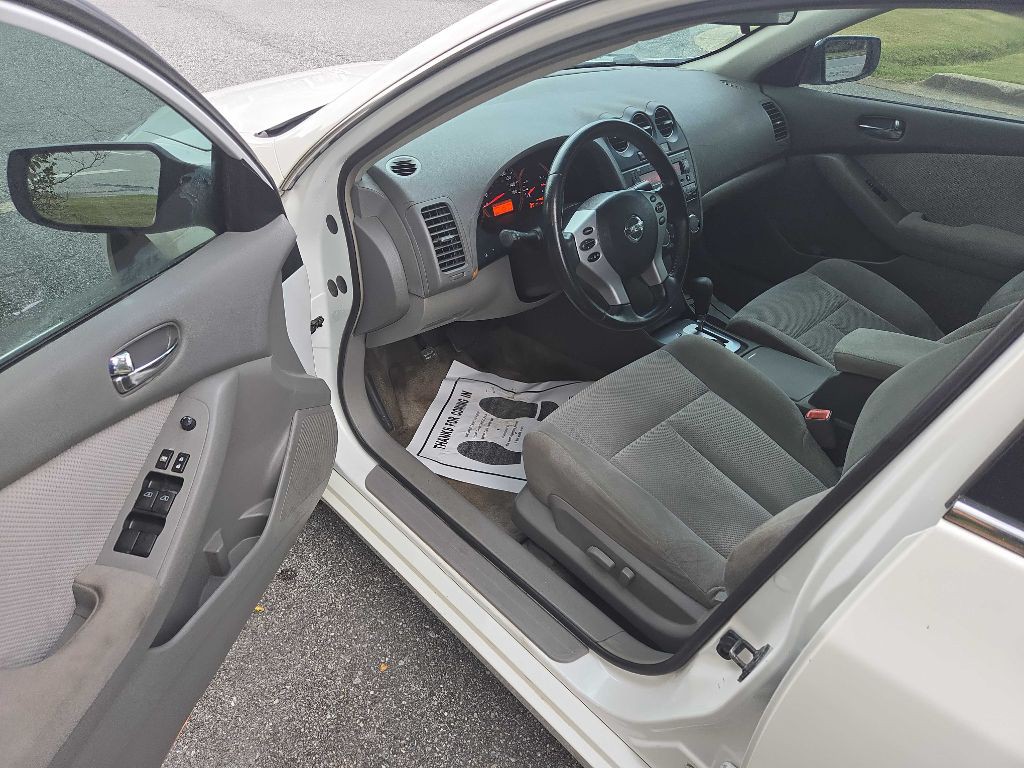 2007 Nissan Altima Image 21