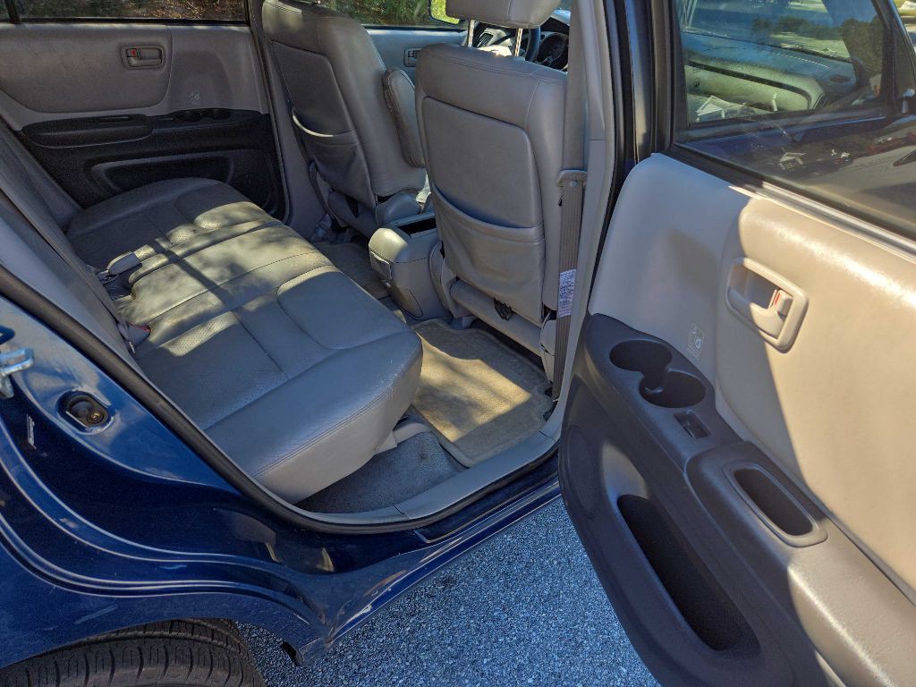 2003 Toyota Highlander Image 16